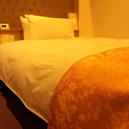 Hotel Boti Boti Osaka Bagian luar foto
