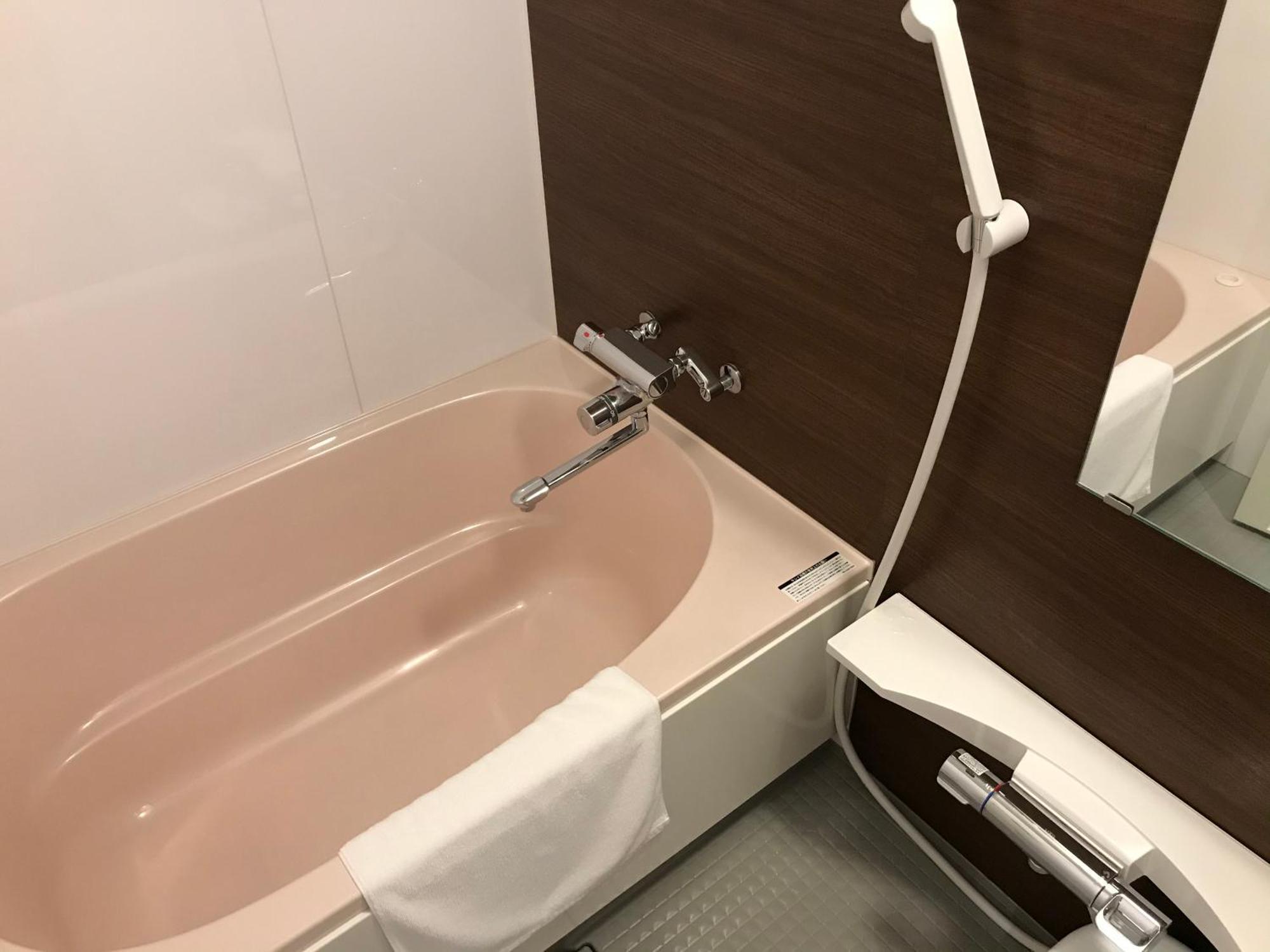Hotel Boti Boti Osaka Bagian luar foto