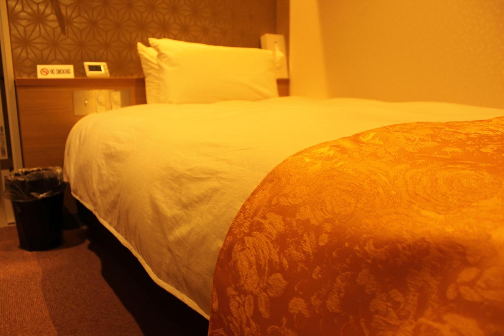 Hotel Boti Boti Osaka Bagian luar foto