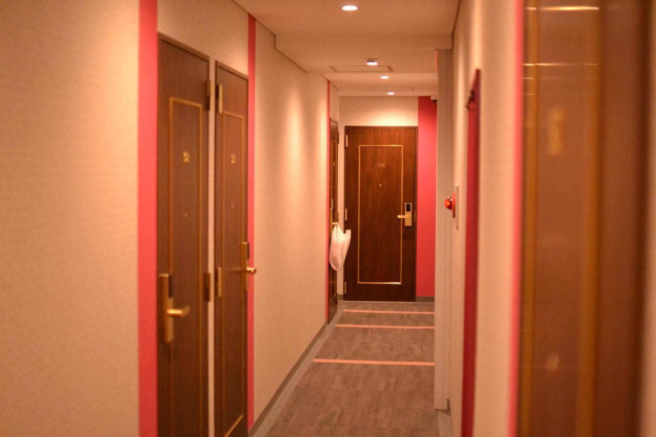 Hotel Boti Boti Osaka Bagian luar foto